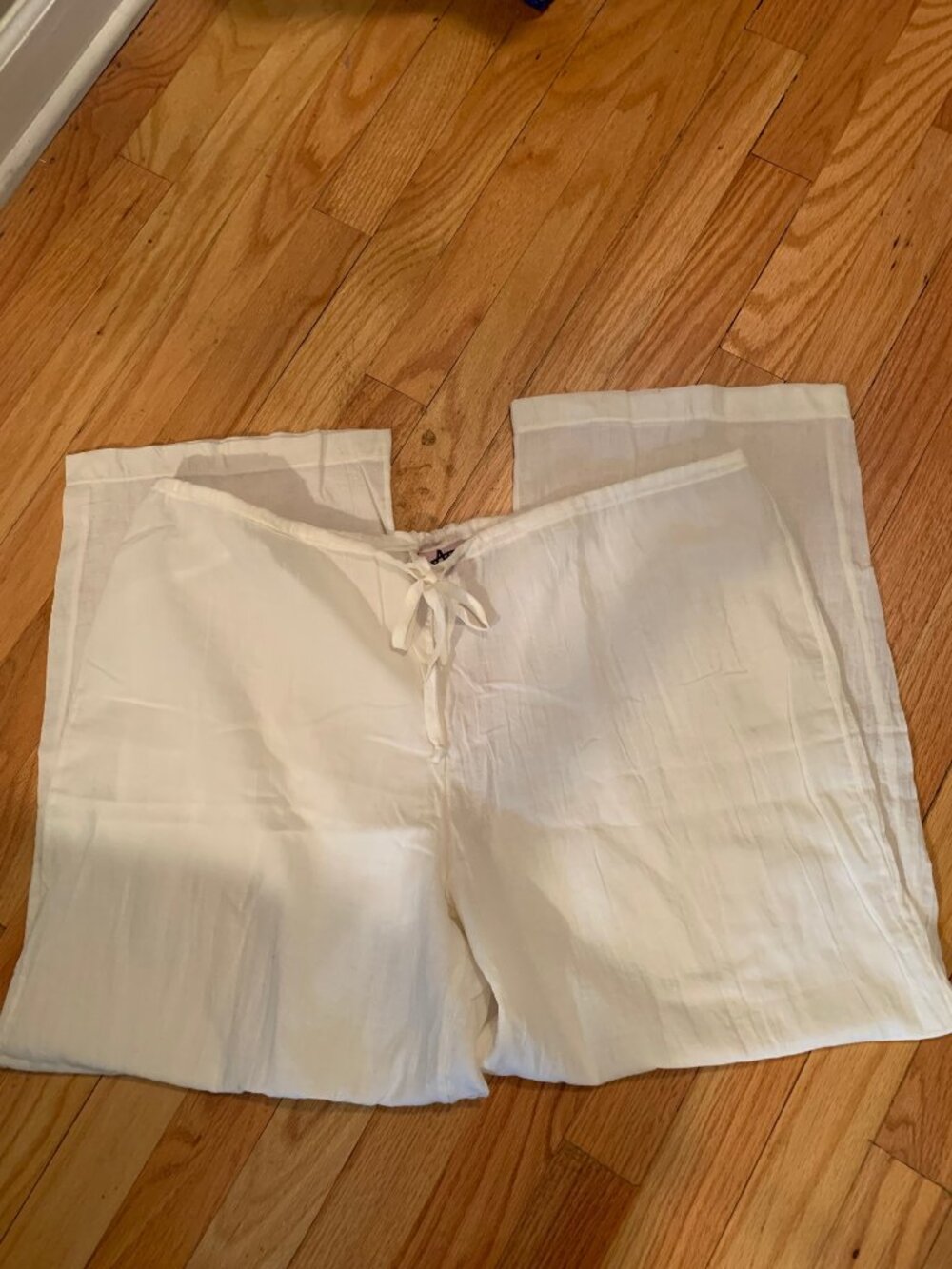 BEACH STAR WHITE BEACH COVERUP PANTS. SIZE LARGE. SOFTEST COTTON.